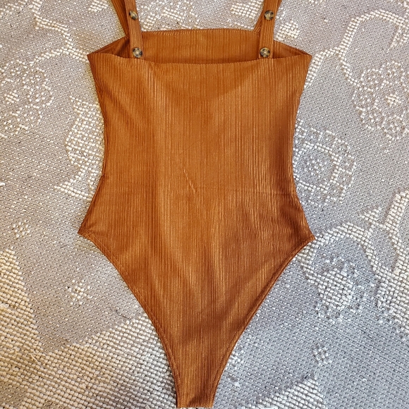 The East Order x REVOLVE bodysuit cocoa XS - Picture 6 of 12